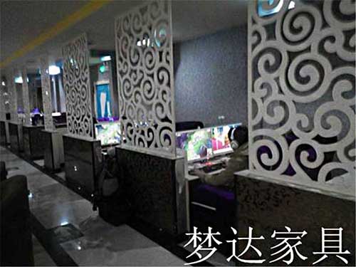 超然網吧桌椅沙發裝修效果圖