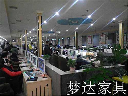 超然網吧桌椅沙發裝修效果圖
